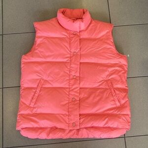 Cabela’s Premier Northern Goose Down Puffer Vest Men’s Medium Red